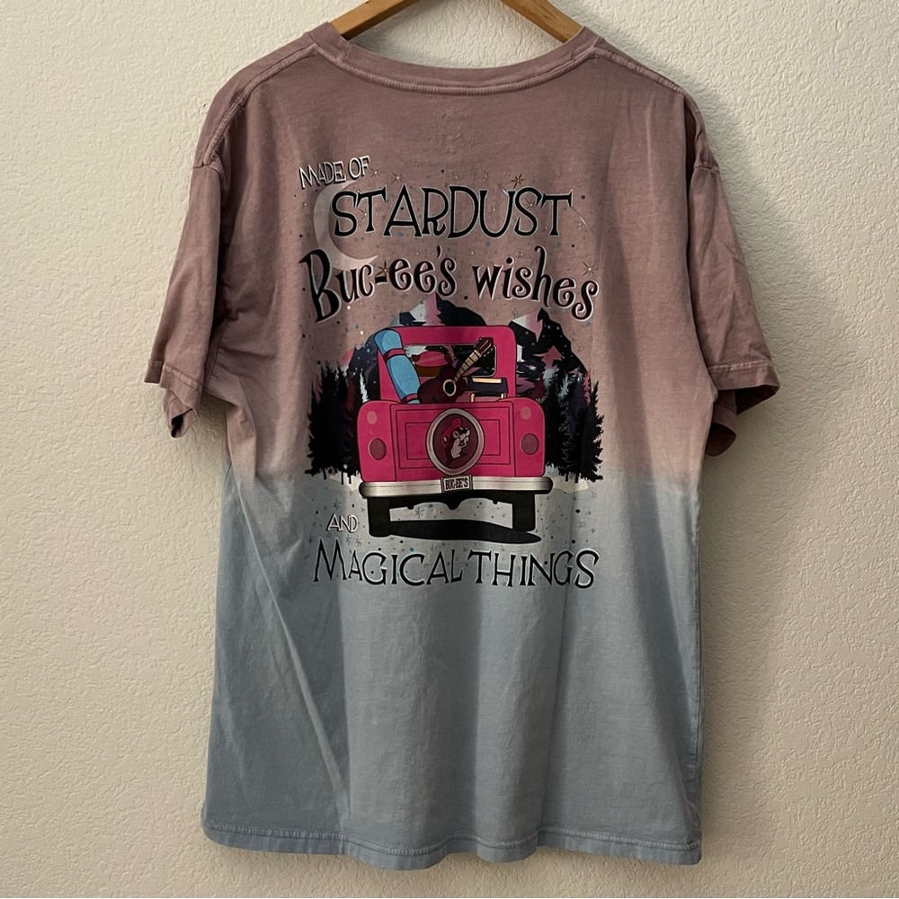 Women’s Buc-ee’s Two-Tone Ombre Pink Truck Graphic T-Shirt